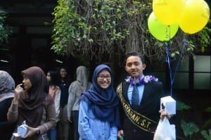 Selempang wisuda Denpasar